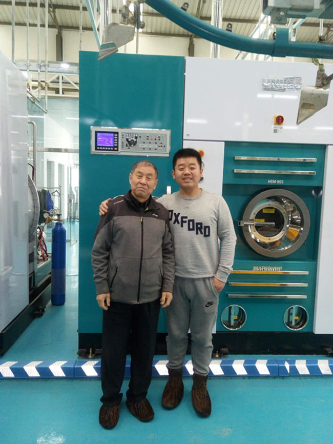 尤薩助力山西客來安洗衣工廠四臺40kg大型干洗機！