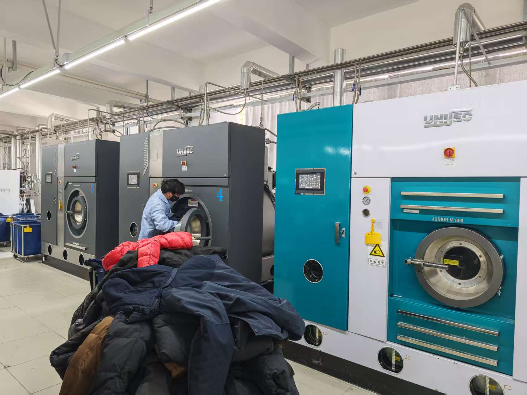 線上代工洗衣工廠成功案例之淮安衣帽間洗衣